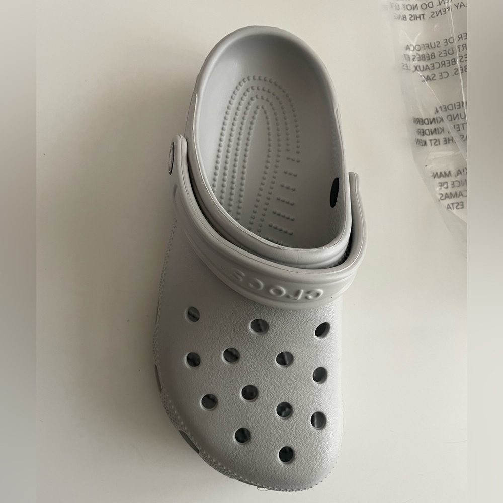 Brand new women’s classic crocs atmosphere sz 6.5/7